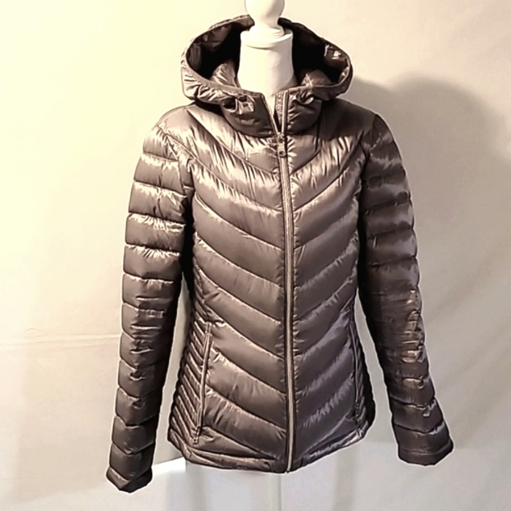 CALVIN KLEIN LIGHTWEIGHT DOWN NYLON PUFFER